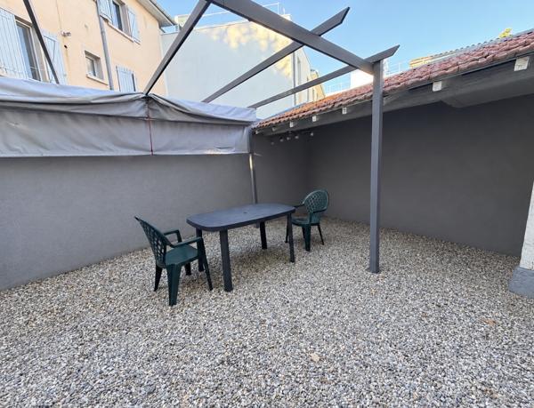 IMMEUBLE 400M2 QUINCIEUX