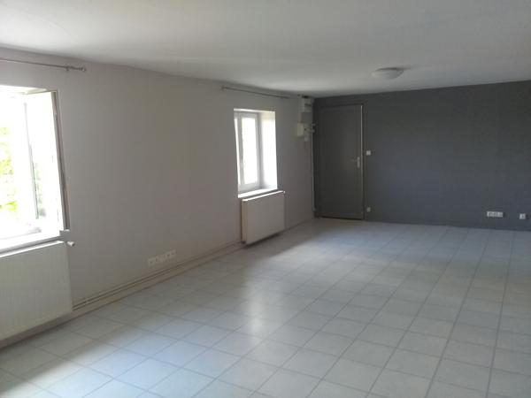 IMMEUBLE 400M2 QUINCIEUX