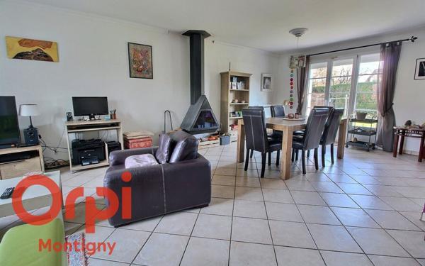 Maison à vendre    7 pièces •  Montigny-le-Bretonneux