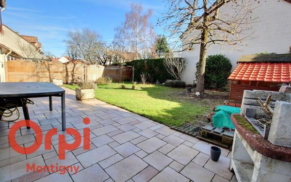 Maison à vendre    7 pièces •  Montigny-le-Bretonneux