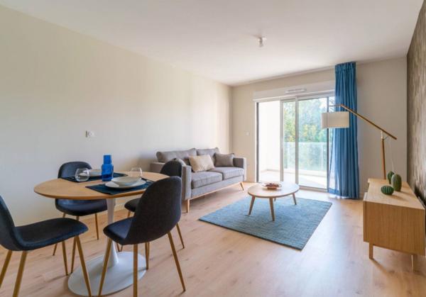 INVESTISSEMENT LOCATIF – LE BOUSCAT – Résidence seniors Stella Danaé - Le Domaine des Vignes - 5,36% de rentabilité