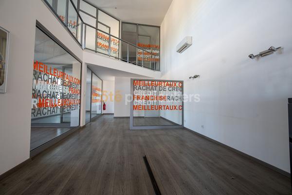 Vente
                Local commercial168 m² - NARBONNE (11100)