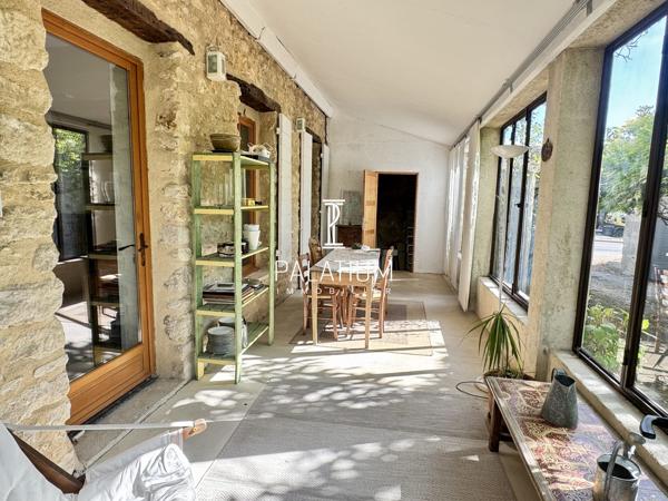 Maison avec terrain et vue sur la citadelle au coeur de Forcalquier