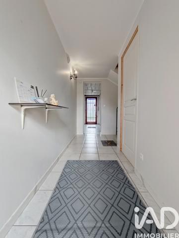 Maison à vendre 5 pièces 114 m² La Chapelle-Saint-Mesmin