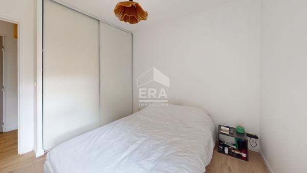 Appartement Paris 3 pièces  59 m2 avec un jardin de 34m²