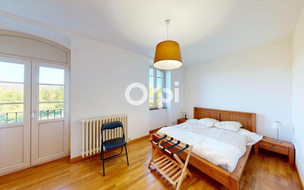 Maison à vendre    7 pièces • 188,72 m2 Ruoms