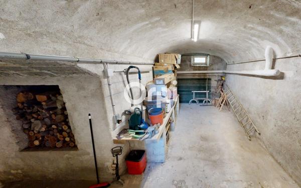 Maison à vendre    7 pièces • 188,72 m2 Ruoms