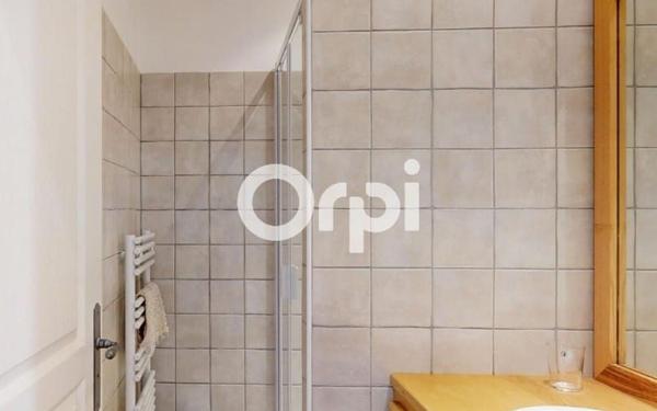 Maison à vendre    7 pièces • 188,72 m2 Ruoms