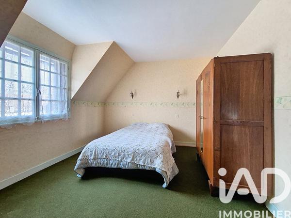 Maison à vendre 9 pièces 159 m² Bourbon-l'Archambault