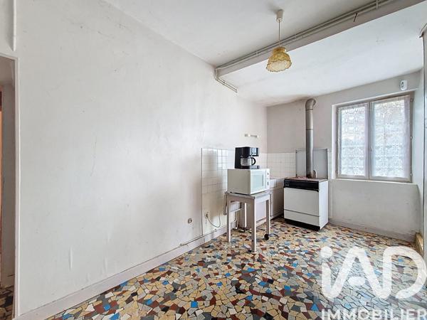Maison à vendre 9 pièces 159 m² Bourbon-l'Archambault