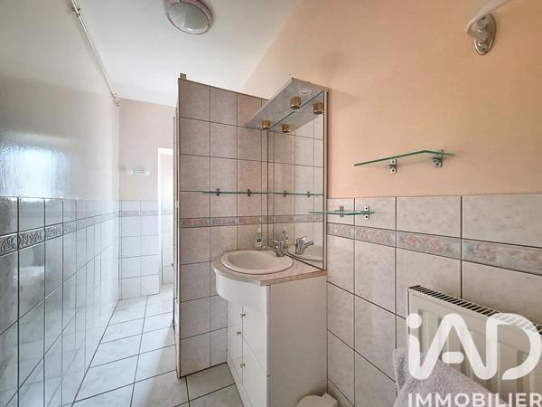 Maison à vendre 9 pièces 159 m² Bourbon-l'Archambault