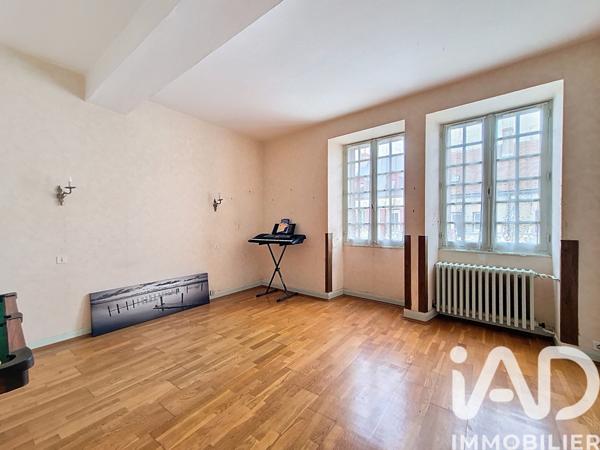 Maison à vendre 9 pièces 159 m² Bourbon-l'Archambault