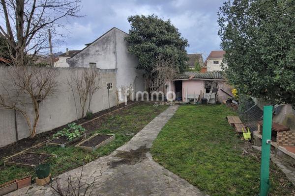Maison 7 pièces 200m²