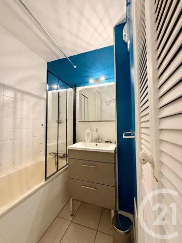 Appartement T3 à vendre  3 pièces - 64,22 m 2   TARBES  - 65
