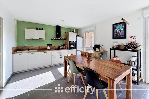 Appartement
         4 pièces
        - 83 m² Exclusivité 209 000 € *