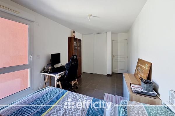 Appartement
         4 pièces
        - 83 m² Exclusivité 209 000 € *