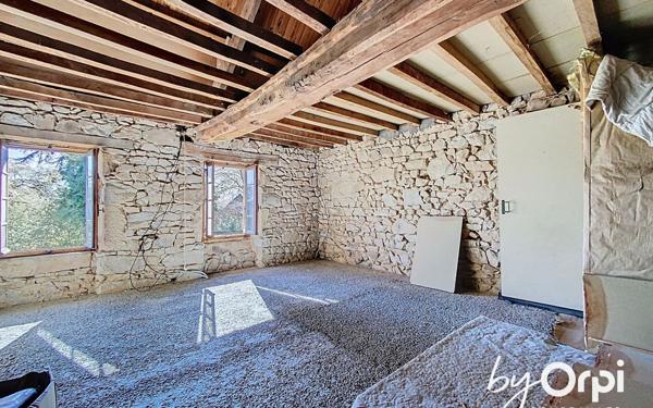 Maison à vendre    2 pièces • 70 m2 Saint-Hilaire