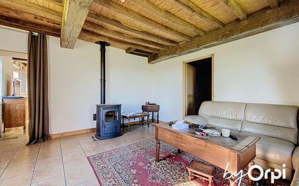 Maison à vendre    2 pièces • 70 m2 Saint-Hilaire