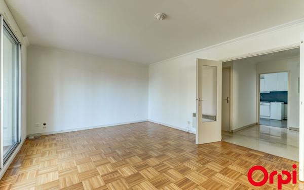 Appartement à vendre    3 pièces • 71,71 m2 Caluire-et-Cuire