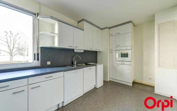 Appartement à vendre    3 pièces • 71,71 m2 Caluire-et-Cuire