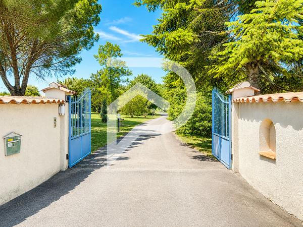 Maison 7 pièces 220 m2