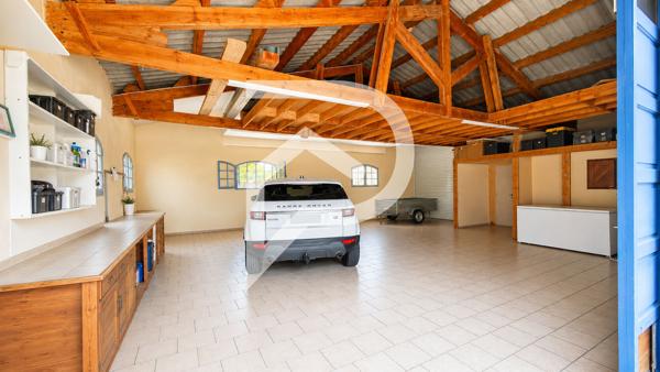 Maison 7 pièces 220 m2