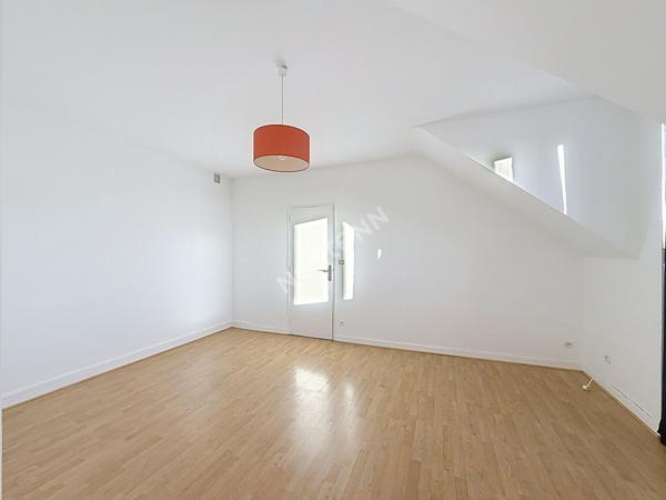 Nantes Monselet - Appartement 2 pièces en dernier étage