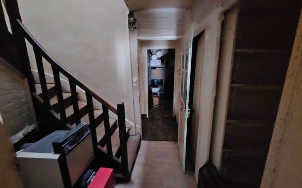 Immeuble à vendre    7 pièces •  Bellac