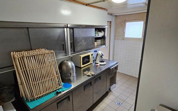 Immeuble à vendre    7 pièces •  Bellac