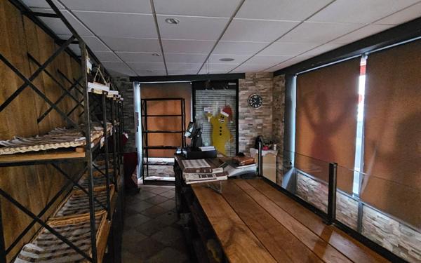 Immeuble à vendre    7 pièces •  Bellac