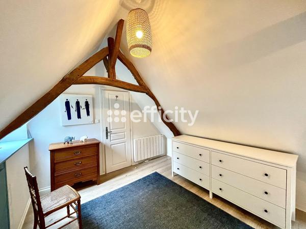 Maison
         6 pièces
        - 129 m² Bien prestige 892 500 € *
