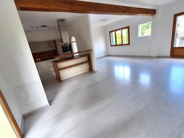 Maison à vendre 5 pièces LA CELLE SAINT CLOUD (78)