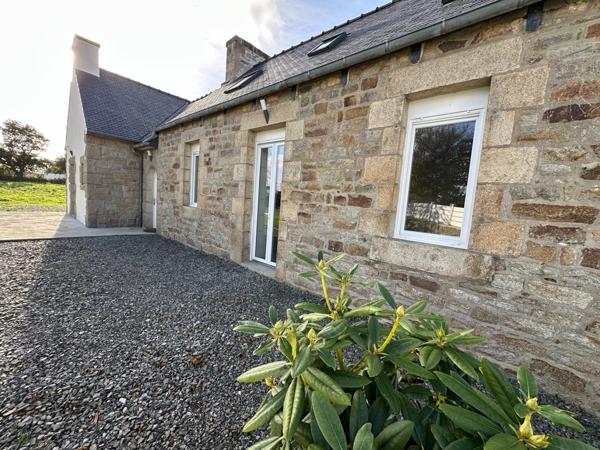 Maison en pierre entièrement rénovée