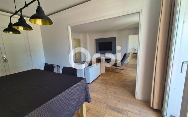 Appartement à vendre    4 pièces • 77 m2 Antibes