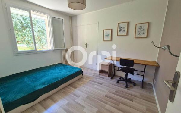 Appartement à vendre    4 pièces • 77 m2 Antibes