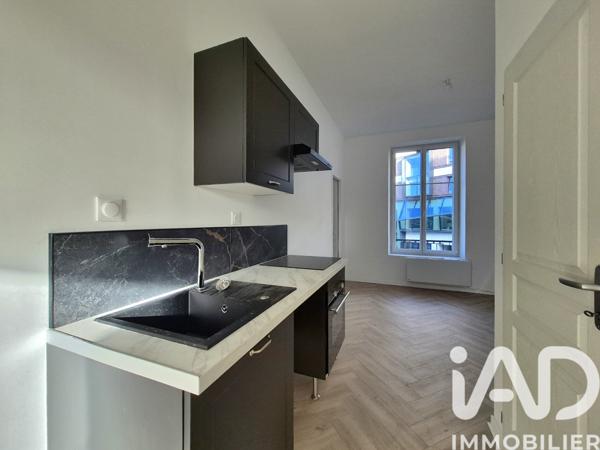 Location appartement 3 pièces 36 m² Charleville-Mézières