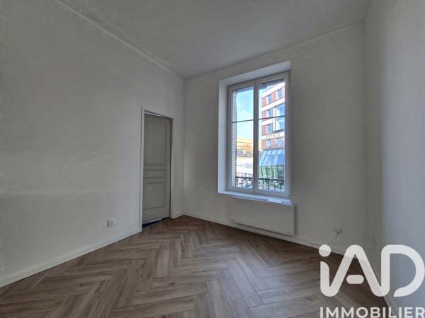 Location appartement 3 pièces 36 m² Charleville-Mézières