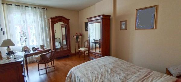 MAISON DE VILLE - CHOLET