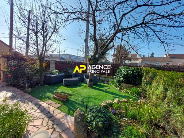 BEZONS _ Maison 6 pièces 125 m2 €414 900 ** - Référence 4352