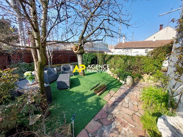 BEZONS _ Maison 6 pièces 125 m2 €414 900 ** - Référence 4352