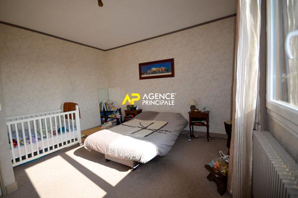 BEZONS _ Maison 6 pièces 125 m2 €414 900 ** - Référence 4352