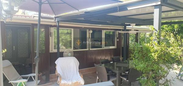 Vente                                                      Terrain
                        
                                         220 m2                     à Fréjus