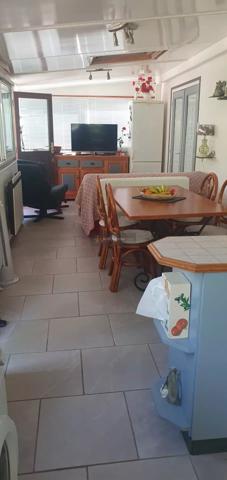 Vente                                                      Terrain
                        
                                         220 m2                     à Fréjus
