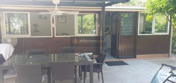 Vente                                                      Terrain
                        
                                         220 m2                     à Fréjus
