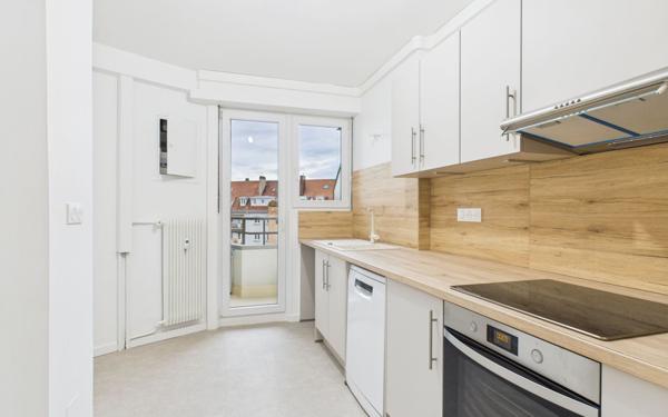 Appartement à louer    3 pièces • 82 m2 Strasbourg