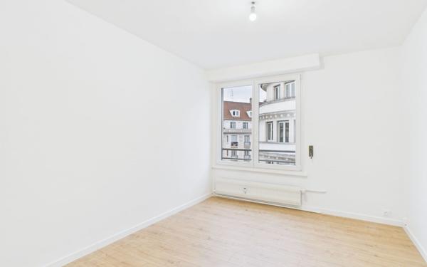 Appartement à louer    3 pièces • 82 m2 Strasbourg