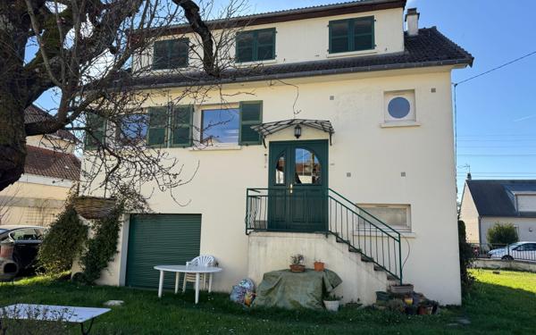 Maison à vendre    6 pièces • 153 m2 Laon