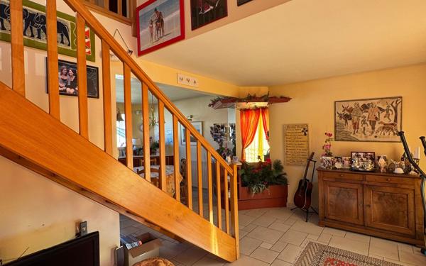 Maison à vendre    6 pièces • 153 m2 Laon