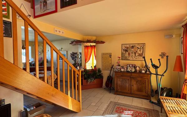 Maison à vendre    6 pièces • 153 m2 Laon