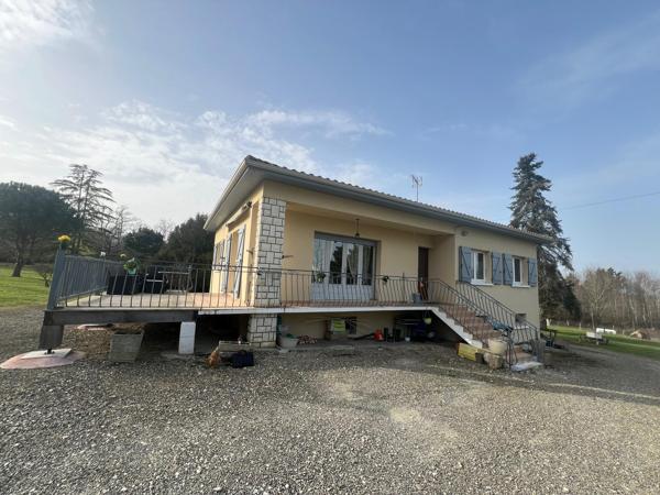 Maison de 194 m² sur plus d’un hectare de terrain entre Eauze et Cazaubon